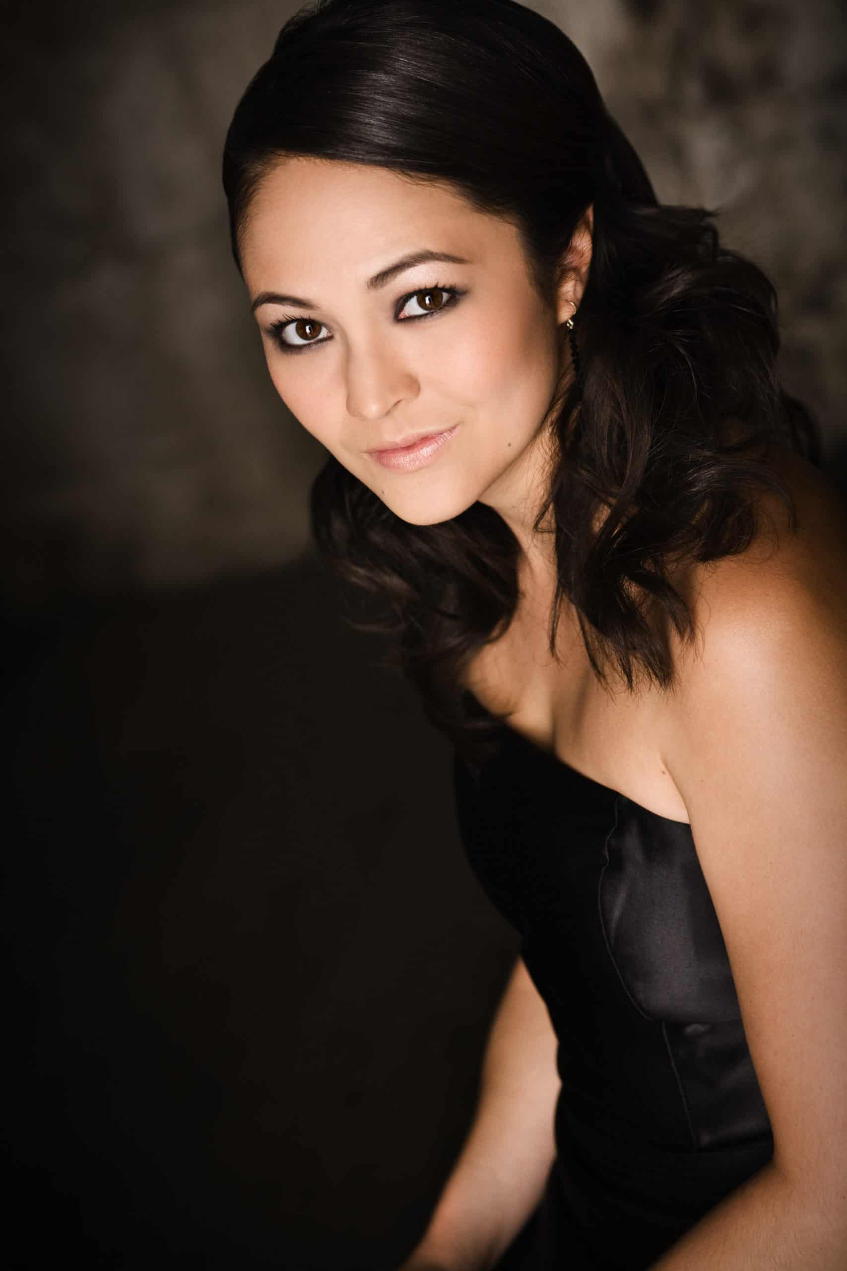 Debi Wong